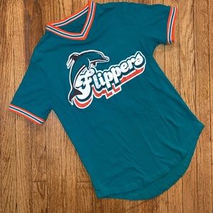 🐬Aqua Flippers Hustle T-Shirt ‼️